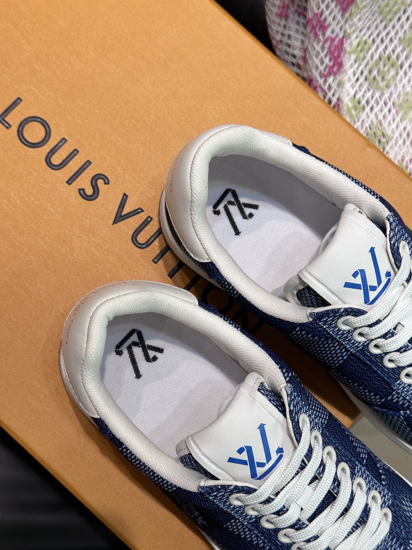 Louis Vuitton Low Shoes